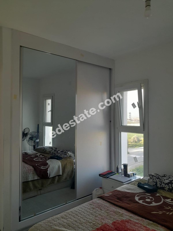 Lefkoşa Minareliköy'de Bölgesinde FULL EŞYALI SATILIK 2+1 DAİRE