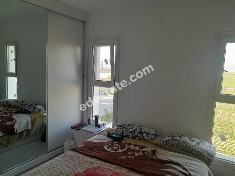 Lefkoşa Minareliköy'de Bölgesinde FULL EŞYALI SATILIK 2+1 DAİRE