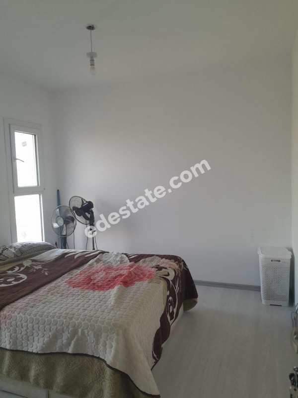 Lefkoşa Minareliköy'de Bölgesinde FULL EŞYALI SATILIK 2+1 DAİRE