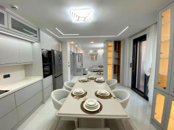 Didim Altınkumda Satılık 4+1 Eşyalı Villa