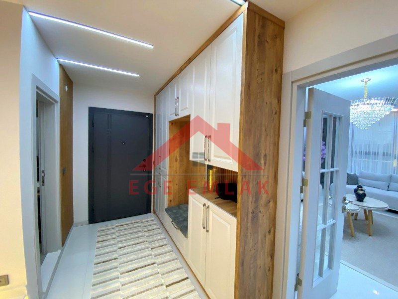 Didim Altınkumda Satılık 4+1 Eşyalı Villa