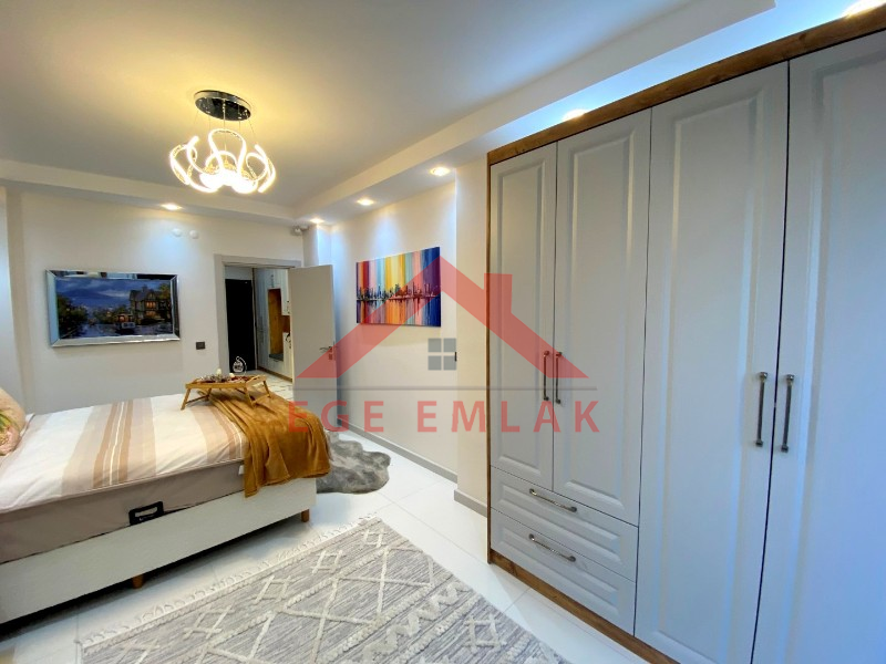 Didim Altınkumda Satılık 4+1 Eşyalı Villa