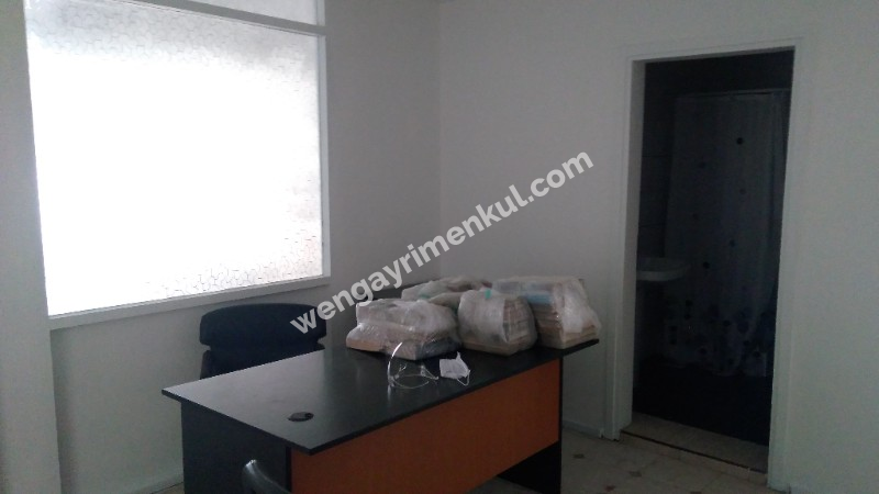 Kızıltoprak Bağdat Caddesi Üzerinde 118 m2 Satılık Eşyalı Ofis