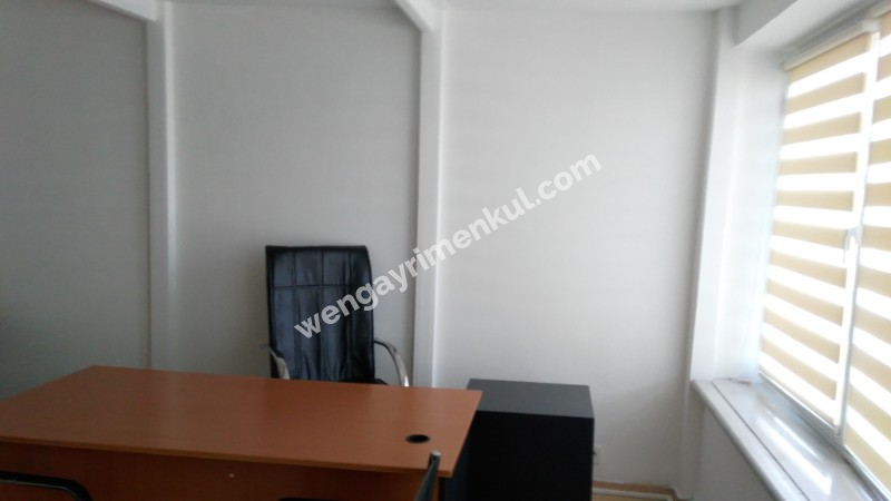 Kızıltoprak Bağdat Caddesi Üzerinde 118 m2 Satılık Eşyalı Ofis