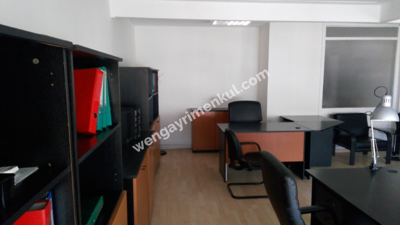 Kızıltoprak Bağdat Caddesi Üzerinde 118 m2 Satılık Eşyalı Ofis