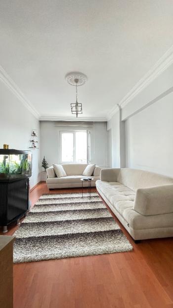 Güvenay - Çorum Bahçelievler Cumartesi Pazarı Yanı Satılık 3+1 Daire 