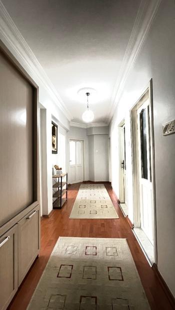 Güvenay - Çorum Bahçelievler Cumartesi Pazarı Yanı Satılık 3+1 Daire 