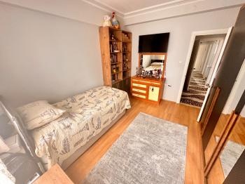 Güvenay - Çorum Bahçelievler İsmail Kakaç İlkokulu Civarı 3+1 Satılık Daire 