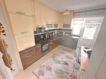 Güvenay - Çorum Bahçelievler İsmail Kakaç İlkokulu Civarı 3+1 Satılık Daire 