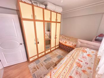 Güvenay - Çorum Bahçelievler İsmail Kakaç İlkokulu Civarı 3+1 Satılık Daire 