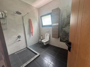 Girne Ilgaz'da Muhteşem Deniz – Dağ Manzaralı Ultra Lüks Özel Kalem Villa !