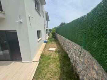 Girne Ilgaz'da Muhteşem Deniz – Dağ Manzaralı Ultra Lüks Özel Kalem Villa !
