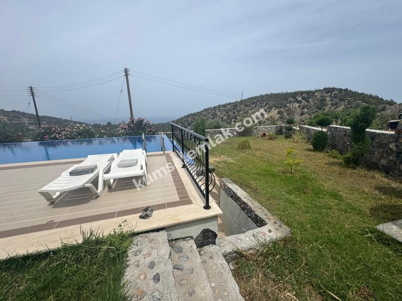 Girne Ilgaz'da Muhteşem Deniz – Dağ Manzaralı Ultra Lüks Özel Kalem Villa !