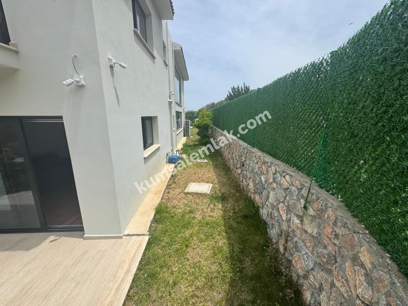 Girne Ilgaz'da Muhteşem Deniz – Dağ Manzaralı Ultra Lüks Özel Kalem Villa !