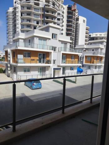 KKTC, Iskelede Muhteşem Yaşam Tarzı bir Site Içeresinde Taşınmaya Hazır Satılık 1+0 Daire