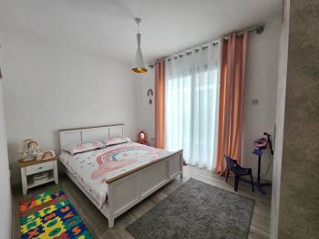 KKTC Girne Alsancak Bölgesinde Satılık 2+1 Bahçeli daire