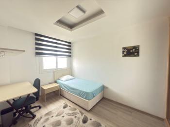 Girne Merkezde 2+1 Full Eşyalı Kiralık Daire
