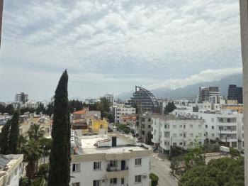 Girne Merkezde 2+1 Full Eşyalı Kiralık Daire