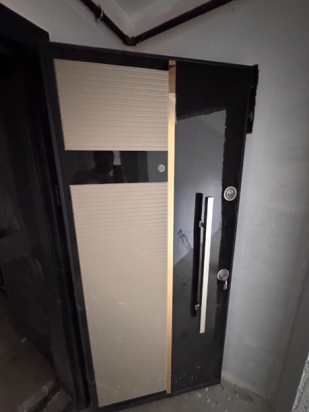 Alibeyköy Çarşı İçinde Sıfır 2+1 Daire – Balkonlu, Kapalı Mutfaklı, Asansörlü