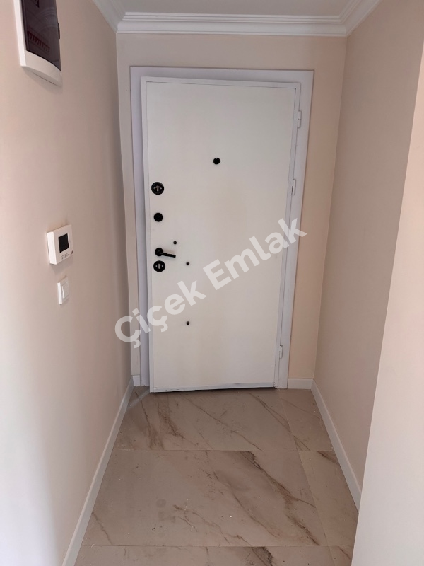 Güzeltepe'de Metroya Yakın, Sıfır 2+1 Daire – Asansörlü, Balkonlu, Kapalı Mutfaklı