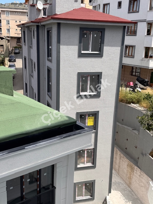 Güzeltepe'de Metroya Yakın, Sıfır 2+1 Daire – Asansörlü, Balkonlu, Kapalı Mutfaklı