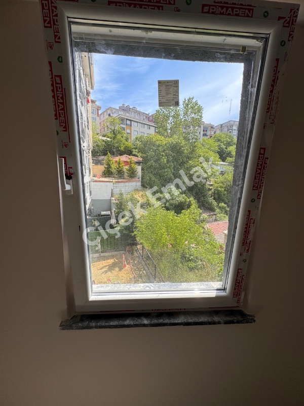 Güzeltepe'de Metroya Yakın, Sıfır 2+1 Daire – Asansörlü, Balkonlu, Kapalı Mutfaklı