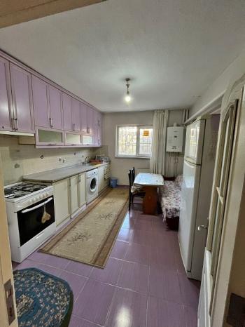 AFYON ÜÇOK EMLAKTAN ALİ İHSAN PAŞA MAHALLESİNDE 3+1 EŞYALI BAHÇE KATI DAİRE 
