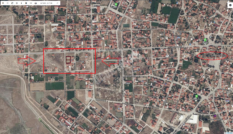 AFYON ÜÇOK EMLAKTAN SÜLÜMENLİ KASABASINDA SATILIK ARSA