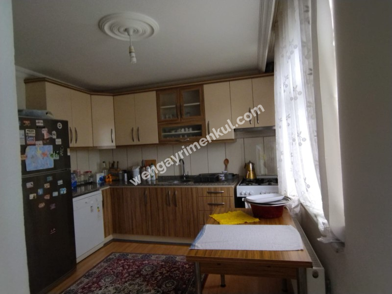 SATILIK BAHÇE İÇİNDE İKİ KATLI MÜSTAKİL EV