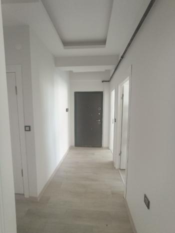 GÜVENAY – ÇORUM MERKEZ KALE MAHALLESİ MUTLU CADDESİ – 3+1 SATILIK ARA KAT DAİRE