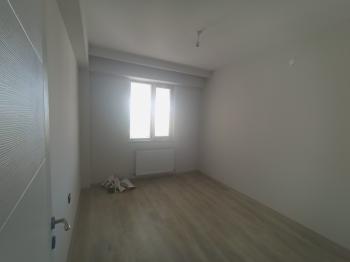 GÜVENAY – ÇORUM MERKEZ KALE MAHALLESİ MUTLU CADDESİ – 3+1 SATILIK ARA KAT DAİRE