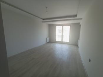 GÜVENAY – ÇORUM MERKEZ KALE MAHALLESİ MUTLU CADDESİ – 3+1 SATILIK ARA KAT DAİRE