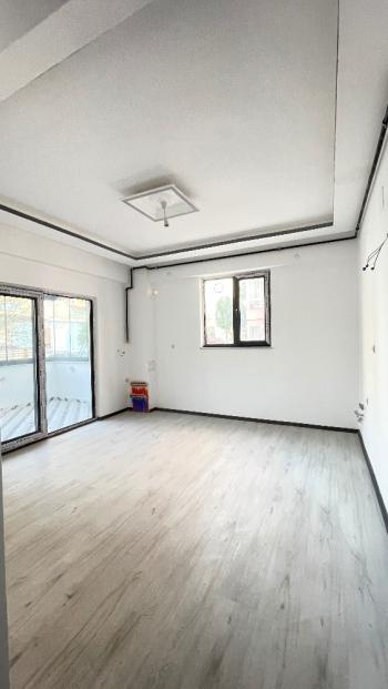 GÜVENAY – ÇORUM ATA CADDESİ LOZAN EVLER KARŞISI – SATILIK 3+1 DAİRE