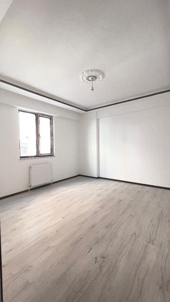 GÜVENAY – ÇORUM ATA CADDESİ LOZAN EVLER KARŞISI – SATILIK 3+1 DAİRE