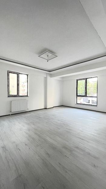 GÜVENAY – ÇORUM ATA CADDESİ LOZAN EVLER KARŞISI – SATILIK 3+1 DAİRE