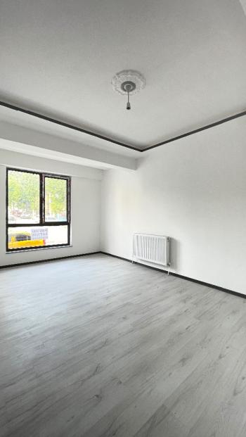 GÜVENAY – ÇORUM ATA CADDESİ LOZAN EVLER KARŞISI – SATILIK 3+1 DAİRE