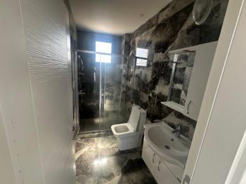 LEFKOŞA DUMLUPINAR BÖLGESİNDE ŞEHRİN GÖBEĞİNDE DAĞ VE ŞEHİR MANZARALI 2+1 PENTHOUSE