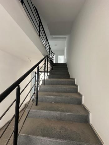 LEFKOŞA DUMLUPINAR BÖLGESİNDE ŞEHRİN GÖBEĞİNDE DAĞ VE ŞEHİR MANZARALI 2+1 PENTHOUSE