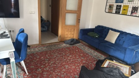 Yeşilpınar Çay Sokak’ta Eşyalı 2+1 Kiralık Daire | 1. Kat, Kombili