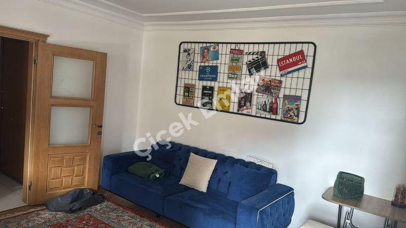 Yeşilpınar Çay Sokak’ta Eşyalı 2+1 Kiralık Daire | 1. Kat, Kombili
