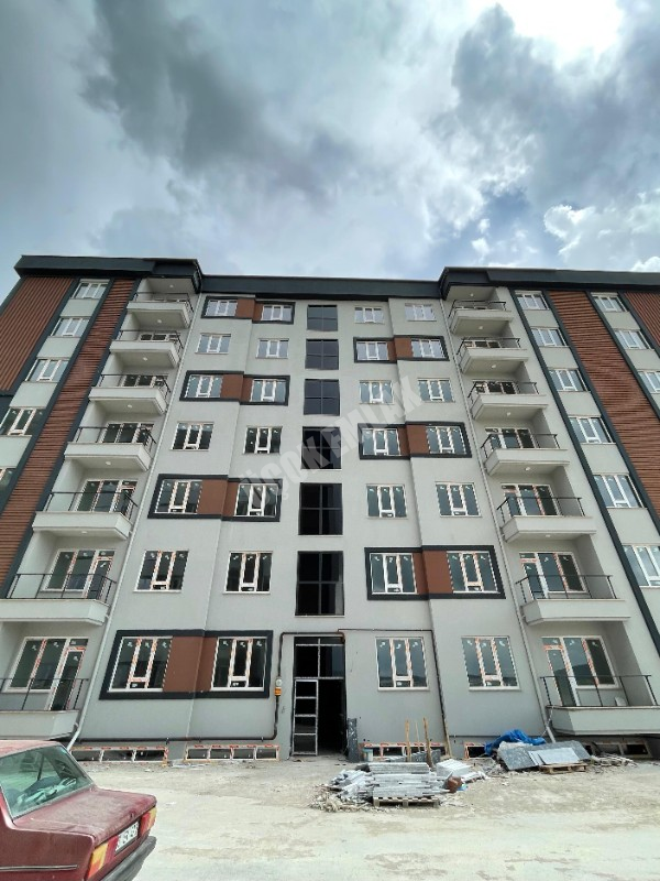 AFYON ÜÇOK EMLAKTAN ERKMEN MAHALLESİNDE ULTRA LÜKS SATILIK SIFIR 7+1 DAİRE