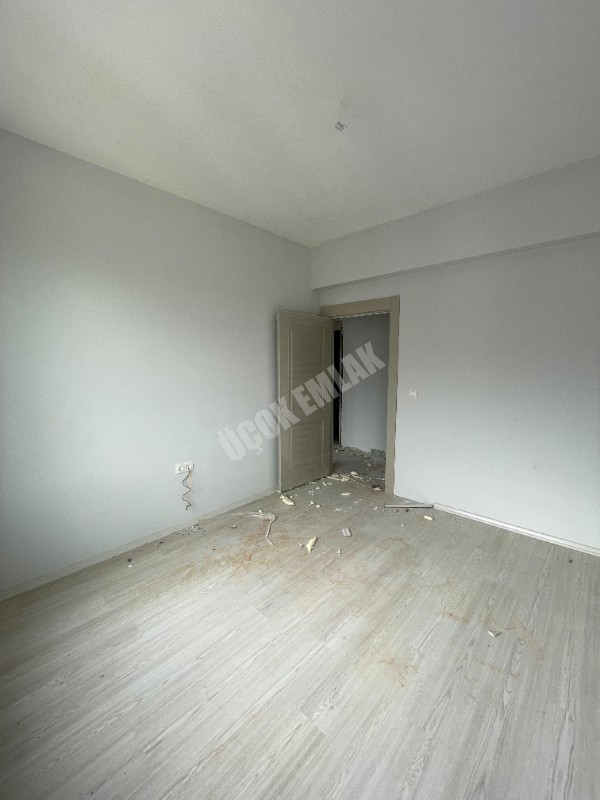 AFYON ÜÇOK EMLAKTAN ERKMEN MAHALLESİNDE ULTRA LÜKS SATILIK SIFIR 7+1 DAİRE