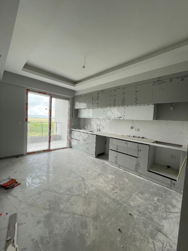 AFYON ÜÇOK EMLAKTAN ERKMEN MAHALLESİNDE ULTRA LÜKS SATILIK SIFIR 7+1 DAİRE