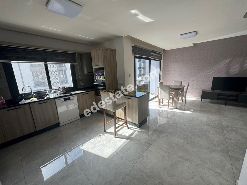 Lefkoşa Küçük Kaymaklı'da 95 m2 Full Eşyalı Satılık 2+1 Daire ( 1 Yıllık Daire)
