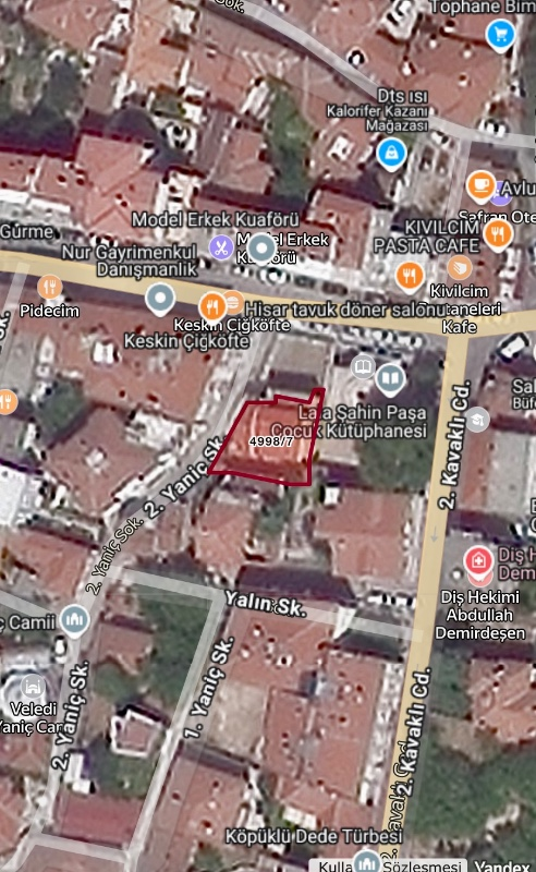 DijitalEmlak’tan Tophane Saltanat kapısında 2 katlı bahçeli Otel Ruhsatlı Ana Cadde üzeri Satılık Kople Bina. 