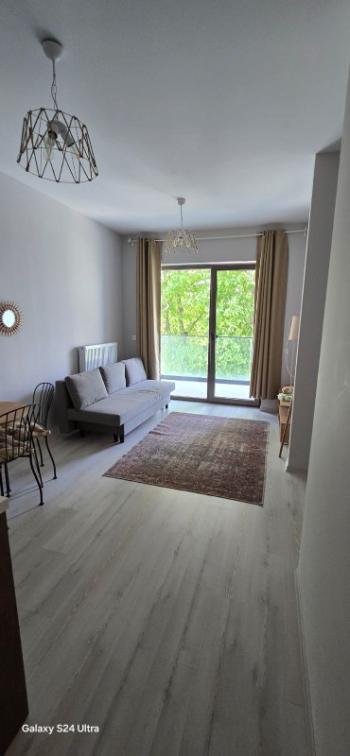 Lamer Dragos'ta eşyalı kiralık 1+0 stüdyo daire.