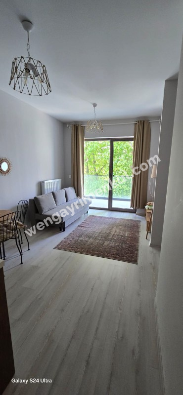 Lamer Dragos'ta eşyalı kiralık 1+0 stüdyo daire.