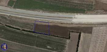 GÜVENAY - ÇORUM İSKİLİP YOLU ÜZERİ SATILIK 3363 M² TARLA