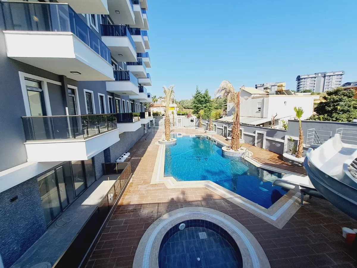 Stylish 1+1 In Avsallar