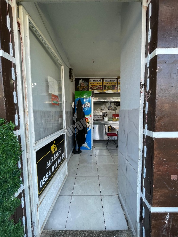 AFYON ÜÇOK EMLAKTAN ZAFER MAHALLESİNDE KİRALIK 60M² LOKANTA DÜKKANI